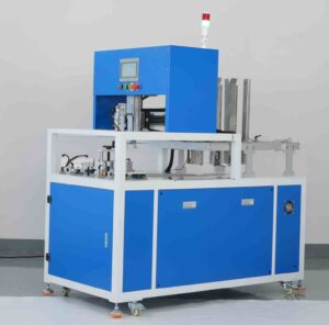 Snap-lock bottom carton folding machine reducing total cost of ownership with energy-efficient servo drives, low consumable usage, and high uptime design