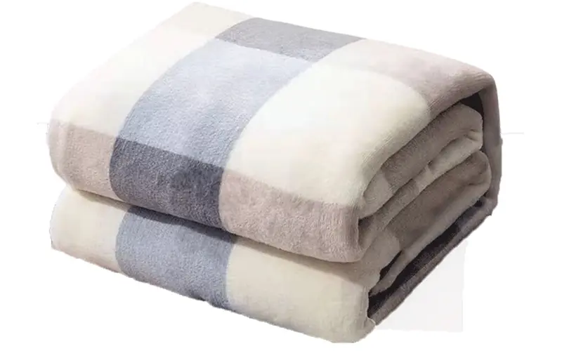 Automatic folding and bagging machine for towels and bath towels, one-line processing for home textiles