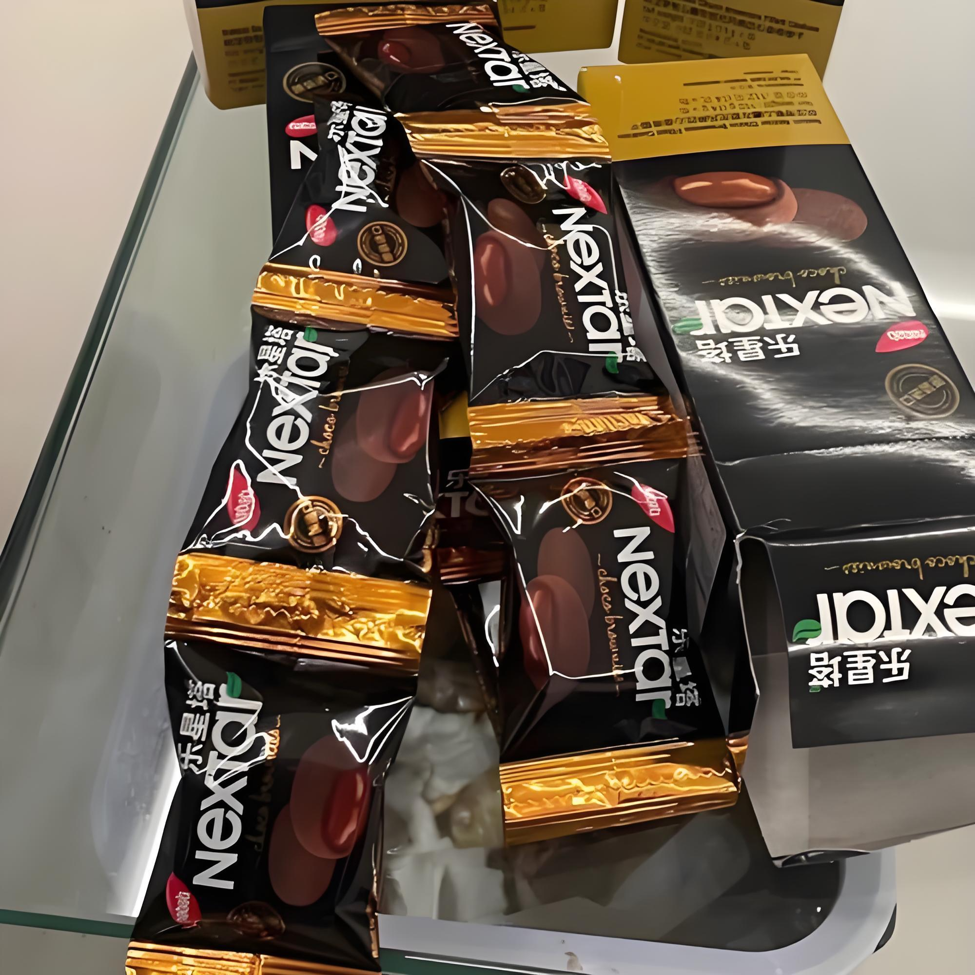 This product is snack cartoning, we have fully automatic snack cartoning machines that can finish feeding, folding and sealing boxes for chocolate, brownie and other snacks efficiently.